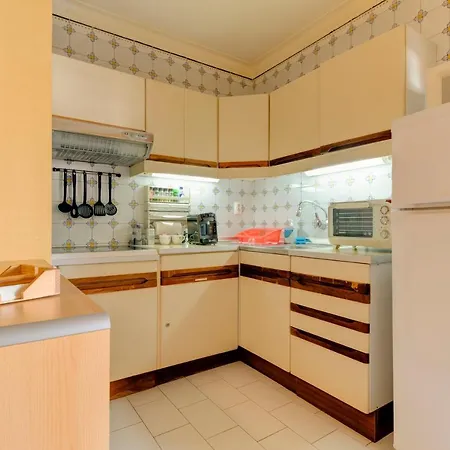 Villas2go2 Studio Cruzeiro Портиман